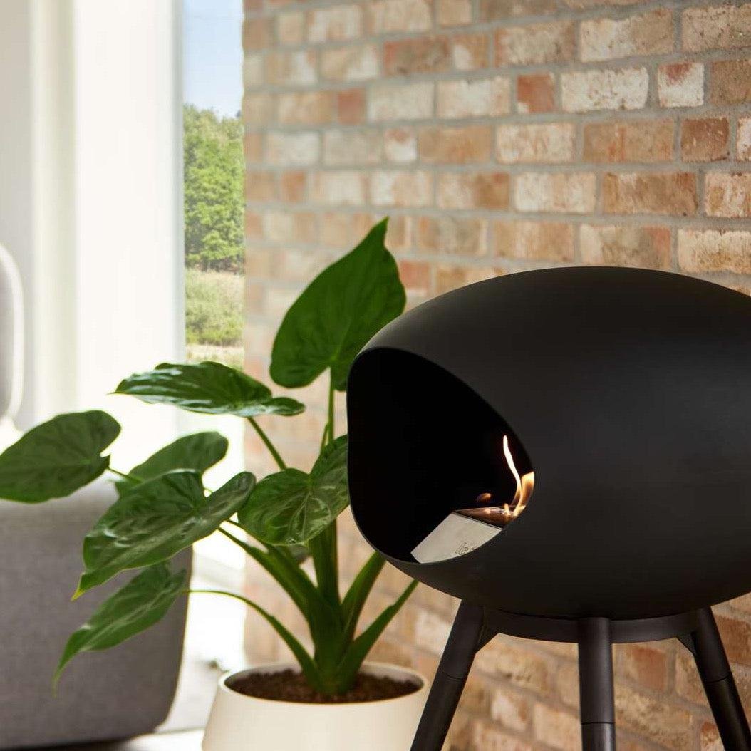 Le-Feu-Ground-Low-Bio-Fireplace-in-Black-11