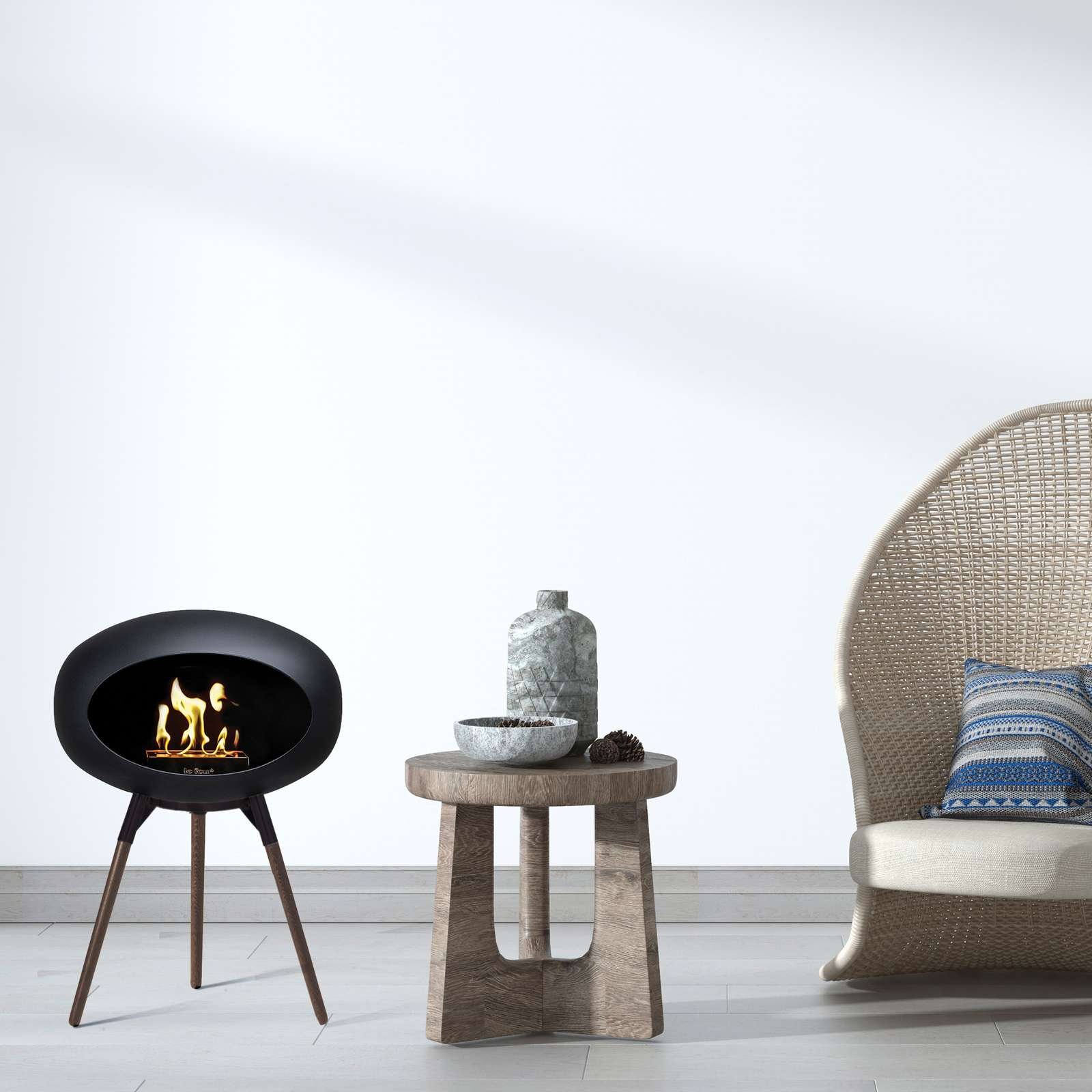 Le-Feu-Ground-Low-Bio-Fireplace-in-Black-6