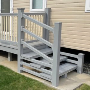 6' x 3' 10” Entry Platform with Steps and Gate Option